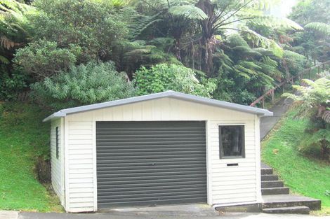 Photo of property in 36 Wyndham Road, Pinehaven, Upper Hutt, 5019