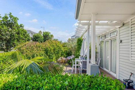 Photo of property in 48 Landmark Terrace, Orewa, 0931