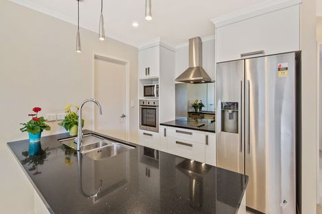 Photo of property in 15 Hillpark Drive, Pokeno, 2402