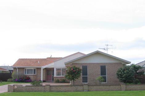 Photo of property in 7 Laburnum Glen, Mount Maunganui, 3116