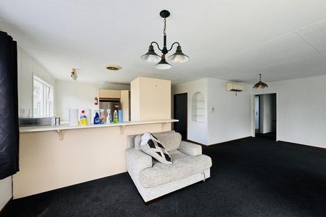 Photo of property in 43 Grey Street, Woodville, 4920