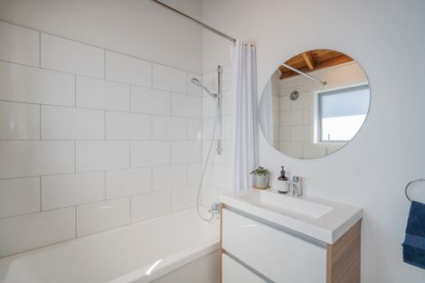 Photo of property in 111 Centennial Drive, Whitianga, 3510