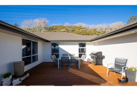 Photo of property in 9 Berkshire Place, Stoke, Nelson, 7011