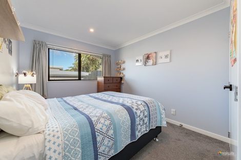 Photo of property in 4b Lindis Lane, Kelson, Lower Hutt, 5010