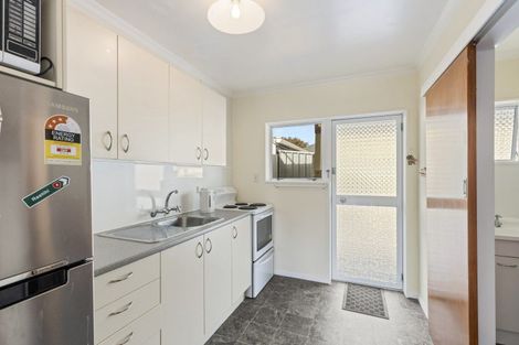 Photo of property in 2/220 Coronation Avenue, Welbourn, New Plymouth, 4310