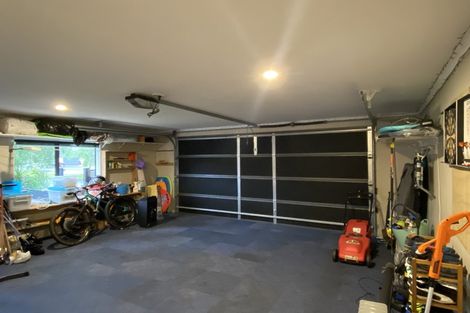 Photo of property in 7 Wroxton Place, Waiuku, 2123