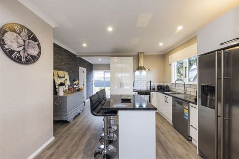 Photo of property in 5 Wood Street, Takaro, Palmerston North, 4410