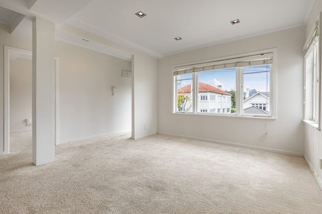 Photo of property in 2/33 Saint Georges Bay Road, Parnell, Auckland, 1052