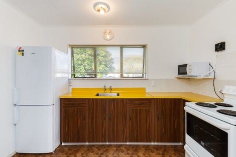 Photo of property in 5 Bethel Court, Milson, Palmerston North, 4414