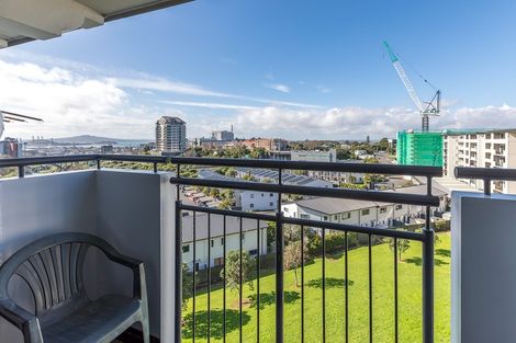 Photo of property in 4m/160 Symonds Street, Eden Terrace, Auckland, 1010