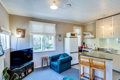 Photo of property in 46 Coote Road, Bluff Hill, Napier, 4110