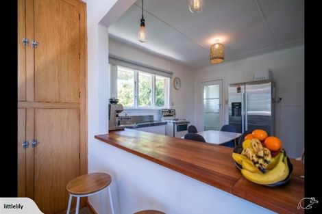 Photo of property in 28 Flinders Road, Heathcote Valley, Christchurch, 8022