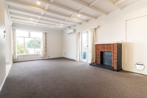 Photo of property in 1/78 Seaview Road, Castor Bay, Auckland, 0620