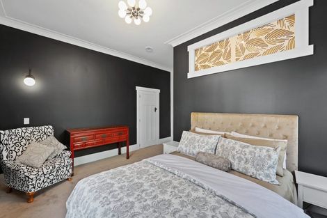 Photo of property in 8 Puriri Street, Helensville, 0800