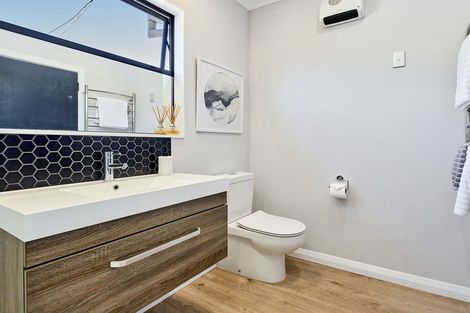 Photo of property in 280 Main Road, Tawa, Wellington, 5028