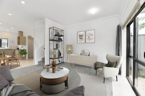 Photo of property in 15 Skip Lane, East Tamaki, Auckland, 2013