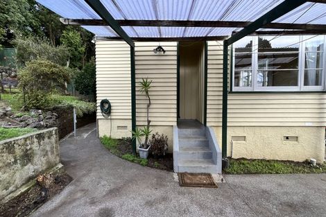 Photo of property in 18 Connolly Avenue, Mount Roskill, Auckland, 1041
