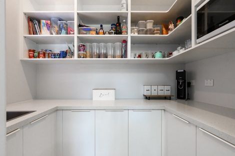 Photo of property in 95 Awataha Crescent, Pyes Pa, Tauranga, 3110