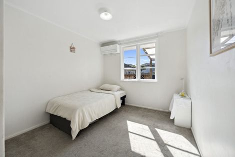 Photo of property in 2/50 Ferndale Road, Mount Wellington, Auckland, 1060