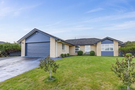 Photo of property in 15 Bodes Lane, Kinloch, Taupo, 3377