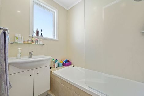 Photo of property in 23 Linwood Avenue, Forrest Hill, Auckland, 0620