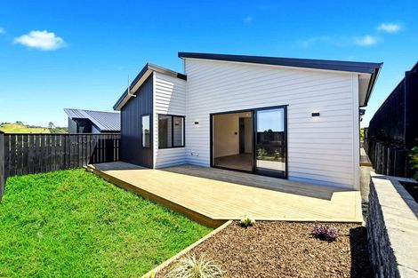 Photo of property in 76 Huanui Drive, Wainui, 0992