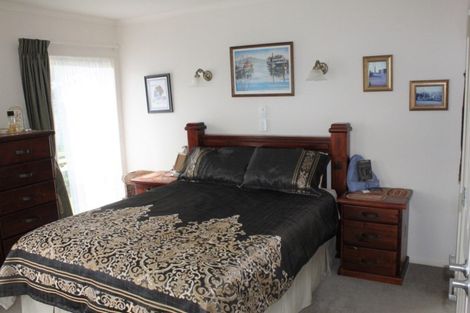 Photo of property in 4 Bootmaker Avenue, Waipu, 0510