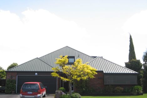 Photo of property in 24 Cherrywood Place, Redwood, Christchurch, 8051