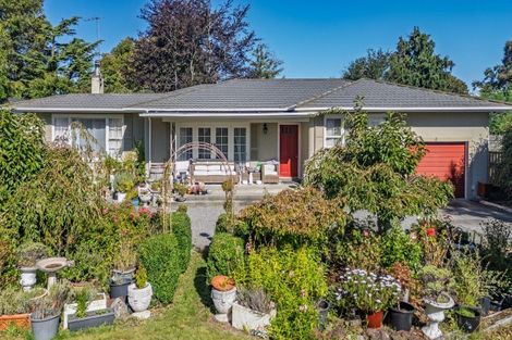 Photo of property in 4 Armstrong Avenue, Carterton, 5713