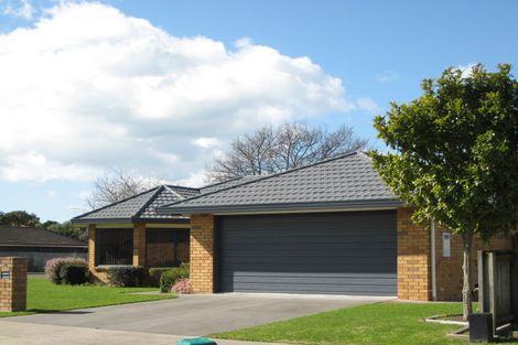 Photo of property in 1 Walnut Grove, Whakatane, 3120