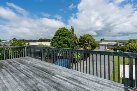 Photo of property in 4 Halyard Way, Mangawhai, 0505