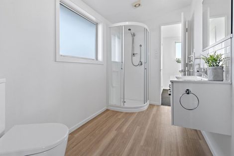 Photo of property in 30 Harrys Way, Redwood, Christchurch, 8051