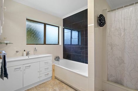 Photo of property in 119a Williams Street, Cambridge, 3434