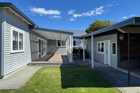 Photo of property in 127 Georges Drive, Napier South, Napier, 4110
