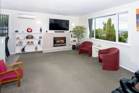 Photo of property in 11 Puriri Crescent, Lansdowne, Masterton, 5810