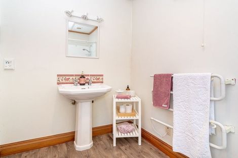 Photo of property in 64 Geelong Street, Waikouaiti, 9510