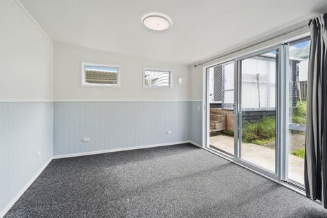 Photo of property in 139 Onerahi Road, Onerahi, Whangarei, 0110