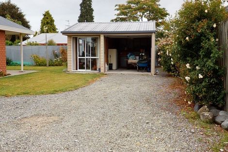 Photo of property in 32 Rolleston Street, Rakaia, 7710