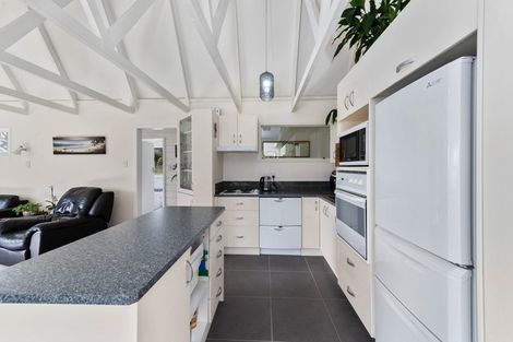 Photo of property in 21a Hamilton Road, Lake Rotoma, Rotorua, 3074