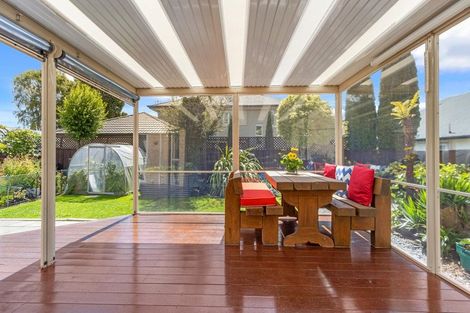 Photo of property in 137 Centaurus Road, Saint Martins, Christchurch, 8022