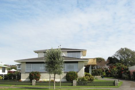 Photo of property in 17 Smeaton Road, Bell Block, New Plymouth, 4312