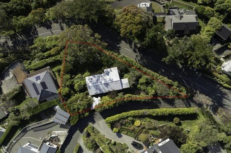 Photo of property in 136 Mount Pleasant Road, Mount Pleasant, Christchurch, 8081