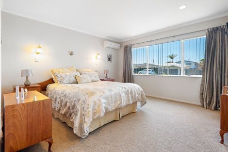 Photo of property in 28 Ngahere Street, Otumoetai, Tauranga, 3110