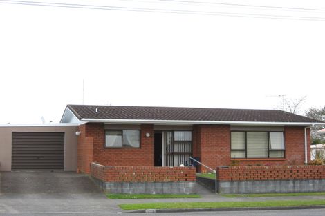 Photo of property in 168c Mangorei Road, Merrilands, New Plymouth, 4312