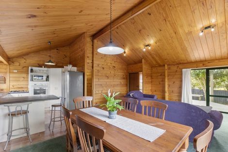 Photo of property in 44 Taihiki Road, Clarks Beach, 2122