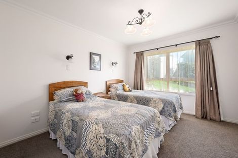 Photo of property in 9 Great West Road, Matipo Heights, Rotorua, 3015