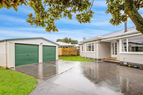 Photo of property in 1 Cridland Street West, Kaiapoi, 7630