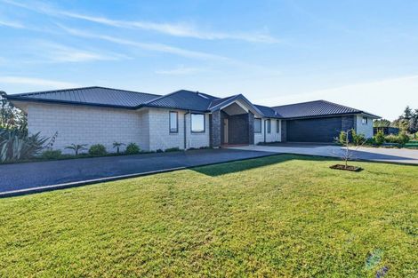 Photo of property in 20 Walford Way, Darfield, 7571