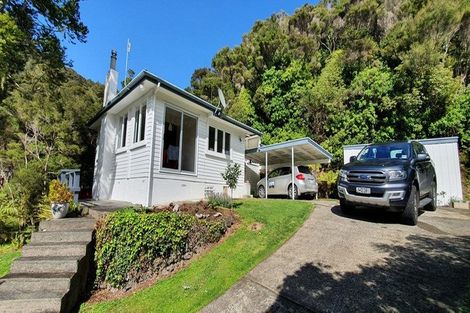 Photo of property in 31 Joyces Road, Paihia, 0200