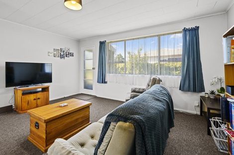 Photo of property in 186b Wellington Road, Wainuiomata, Lower Hutt, 5014